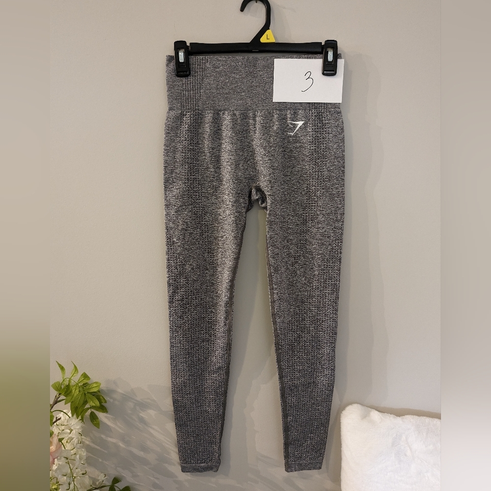 #3 Gymshark Vital Seamless leggings size Small